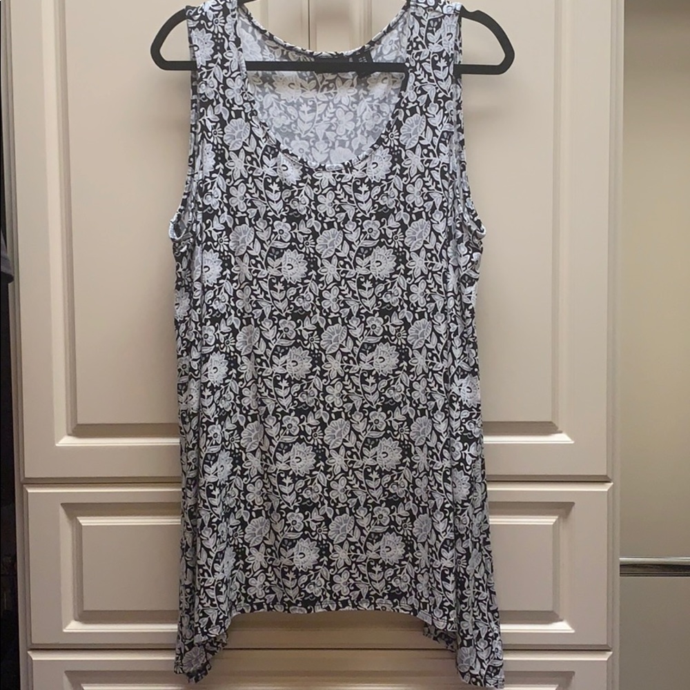 Jones & Co Black & Grey Tunic
